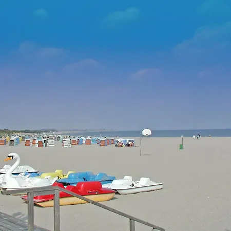 Prázdninový dům Blockhaus Mit W-lan, Zaun Und In Strandnaehe Damp