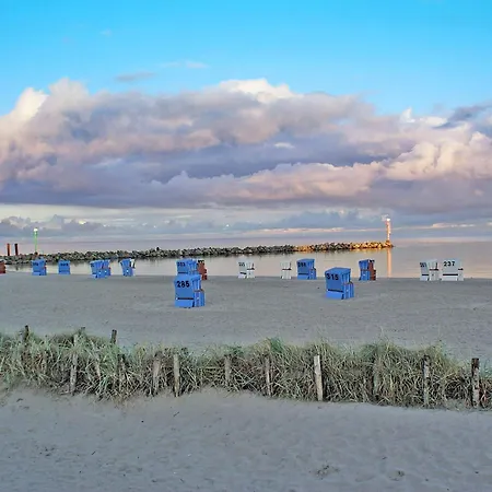 Blockhaus Mit W-lan, Zaun Und In Strandnaehe Vakantiehuis *