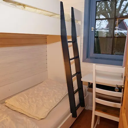 Blockhaus Mit W-lan, Zaun Und In Strandnaehe Holiday home
