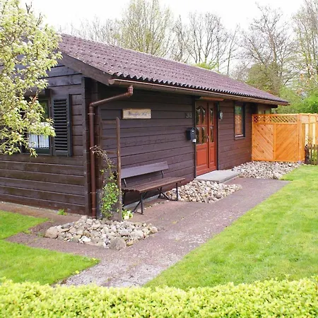 Holiday home Blockhaus Mit W-lan, Zaun Und In Strandnaehe *